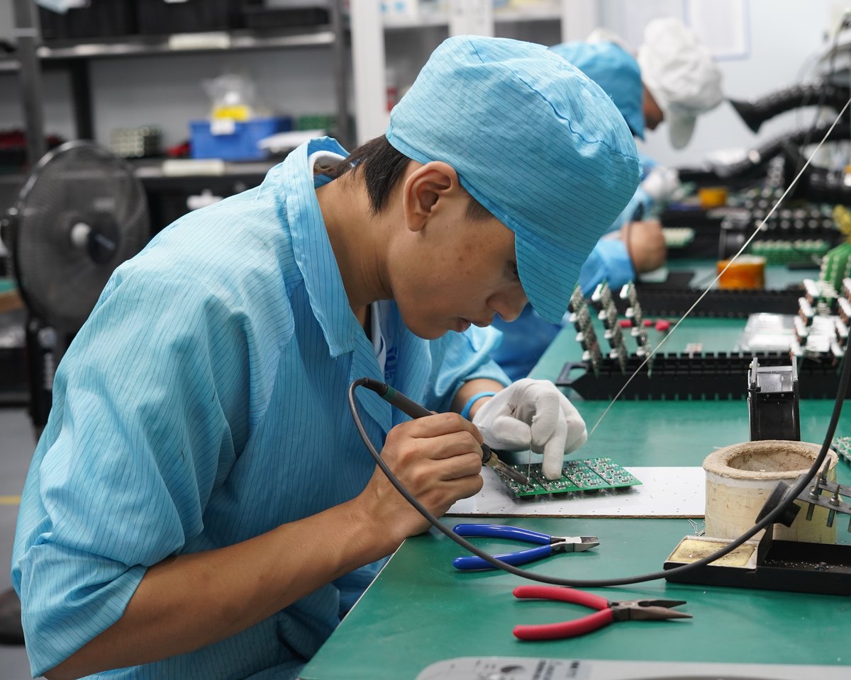 Representative mixed-technology industrial controller PCBA